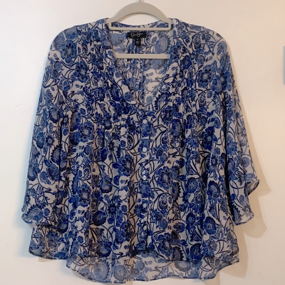 Flared sleeve blouse